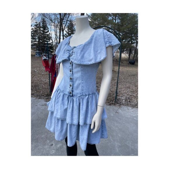 Vintage | 90s Tiered Denim Mini Dress Ruffle Circle Collar Sleeveless Two Roads - Picture 2 of 9